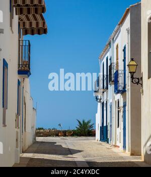 Straßen der Insel Tabarca in der Provinz Alicante, Spanien. Stockfoto