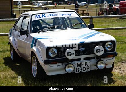 Weißer Ford Escort Mk2 Stockfoto