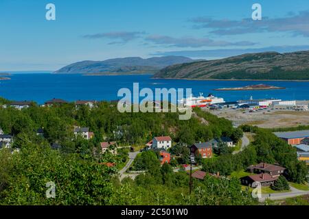 Ansicht der Stadt Kirkenes in Nordnorwegen, Finnmark. Stockfoto