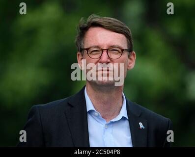 Dresden, Deutschland. Juni 2020. Der sächsische Innenminister Roland Wöller (CDU) nimmt an der Eröffnung des neuen Ausbildungszentrums der SG Dynamo Dresden Teil. Quelle: Robert Michael/dpa-Zentralbild/dpa/Alamy Live News Stockfoto