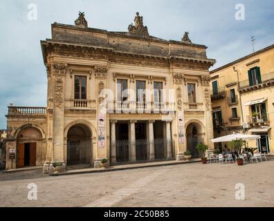 Teatro Comunale, Tina Di Lorenzo Theater in der Altstadt von Noto, Sizilien, Italien Stockfoto