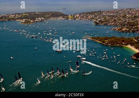 Ein Luftbild vom Start des Sydney to Hobart Yacht Race 2014 Stockfoto