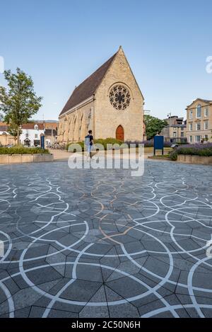 Penrose Pflaster außerhalb des Andrew Wiles Gebäude am Mathematical Institute, Oxford, Großbritannien. Siehe auch zusätzliche Informationen Stockfoto