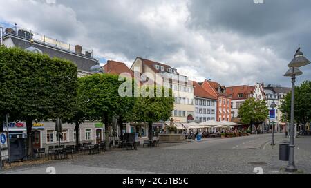 Ravensburg, BW - 21. Juni 2020: Blick auf den Marienplatz im Herzen der historischen Altstadt von Ravensburg in Süddeutschland Stockfoto