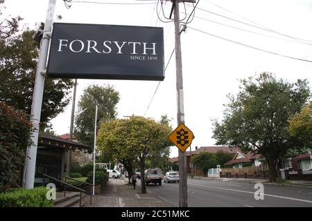 Forsyth Real Estate Büro in 236 Penshurst St, Willougby an Sydneys Nordufer. Stockfoto