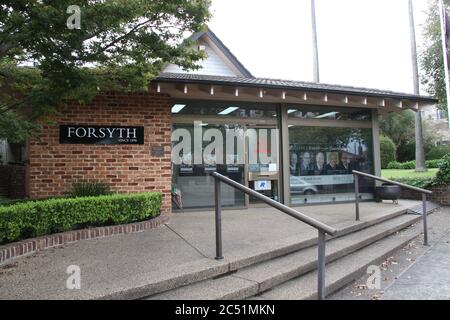 Forsyth Real Estate Büro in 236 Penshurst St, Willougby an Sydneys Nordufer. Stockfoto