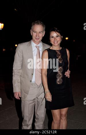 John McEnroe und Frau Patty Smyth besuchen die Vanity Fair Party während des 8. Tribeca Film Festivals am Obersten Gerichtshof des Staates Stockfoto