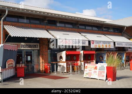 Gosch Fischmarkt, Fischeinkauf im Hafen List auf Sylt, Deutschland. Stockfoto