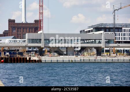 Orientkaj Station (Copenhagen Metro), entworfen von Cobe + Arup, fertiggestellt 2020; Kopenhagen Nordhavn, Dänemark Stockfoto