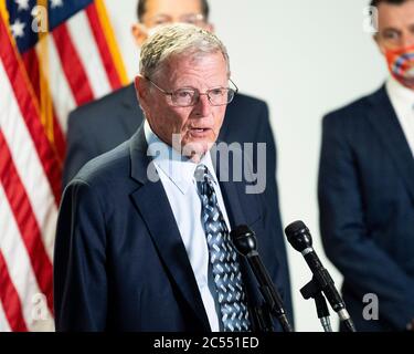 Washington, DC, USA. Juni 2020. 30. Juni 2020 - Washington, DC, Vereinigte Staaten: US-Senator ROGER WICKER (R-MS) spricht auf einer Pressekonferenz des republikanischen Senats. Quelle: Michael Brochstein/ZUMA Wire/Alamy Live News Stockfoto