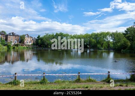 Hampstead Heath-Teich Stockfoto
