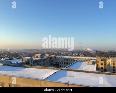 Panoramablick über Kaunas im Winter Stockfoto