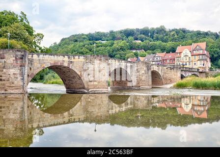 Werra, Fluss, Altstadt, alte Werra-Brücke, Hann. Münden, Niedersachsen, Deutschland, Europa Stockfoto