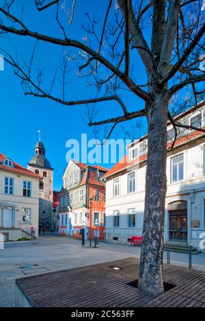 Rathaus, St. Sebastian Kirche, Hausfassade, Stadtrundfahrt, Königslutter am Elm, Niedersachsen, Deutschland, Europa Stockfoto