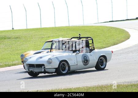 Biegen Sie am Mid-Ohio Raceway SVRA Weekend 2020 ab Stockfoto