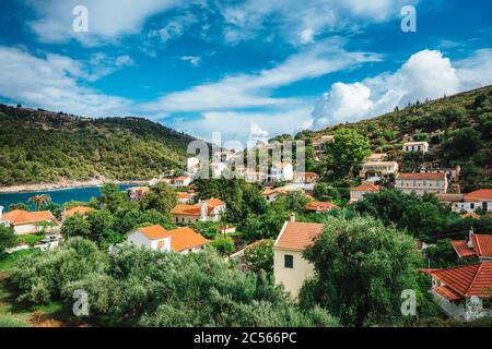 Schönes süßes Dorf in Assos, Insel Kefalonia, Griechenland. Stockfoto