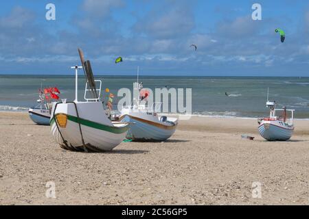 Strand mit Fischerbooten, Vorupor, Nationalpark Thy, Thisted, Nordsee, Nordjütland, Dänemark Stockfoto