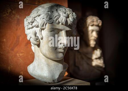 Antinoüs Dionysos im Louvre, Paris, Frankreich Stockfoto