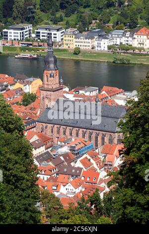 Blick auf Heidelbergs Altstadt mit Heiliggeistkirche, Molkenkuhr Bergstation, Heidelberg, Baden-Württemberg, Deutschland, Europa Stockfoto