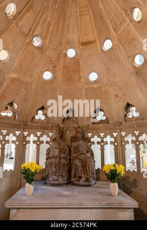 Deutschland, Sachsen-Anhalt, Magdeburg: Die Grabeskapelle mit Königin Editha und Kaiser Otto im Magdeburger Dom. Stockfoto