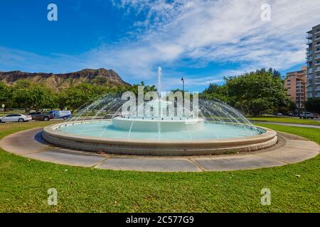 Springbrunnen 'Louise Dillingham Memorial Fountain' im Honolulu City Park, Hawaiian Island of Oahu, Oahu, Hawaii, Aloha State, USA Stockfoto