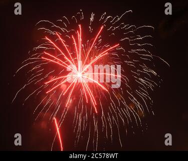 Sunrise, Vereinigte Staaten Von Amerika. Juli 2015. MIAMI, FL - JULI 01: DATEI FOTO - Miami Strände werden für den 4. Juli wegen Coronavirus Menschen schließen: Atmosphäre Kredit: Storms Media Group/Alamy Live News Stockfoto