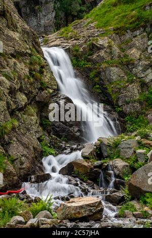 Lago della Rovina Wasserfall - See in den italienischen Alpen Entracque im Sommer 2020 Stockfoto