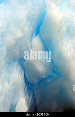 Eisbergmuster, Jorge Montt Tidewater Glacier, Caleta Tortel, Region Aysen, Patagonien, Chile Stockfoto