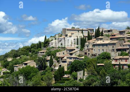 Blick auf das Dorf Lurs in der Alpes-de-Haute-Provence Provence Frankreich Stockfoto