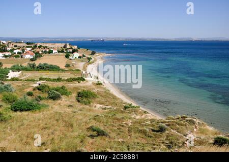 Canakkale, Türkei - 24. Juni 2011: Morto Bay - V Beach Cemetery, Gallipoli Battlefield. Stockfoto