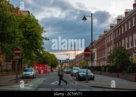 Nachbarschaft in Belfast am Nachmittag Stockfoto