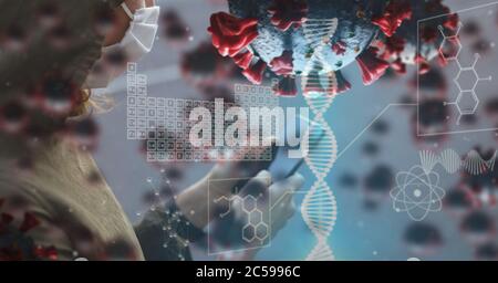 Covid-19 Zellen, DNA-Struktur und Periodensystem gegen Person mit digitalen Tablette Stockfoto