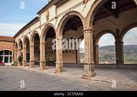 Castiglion Fiorentino, Arezzo, Toskana, Italien: Alte Loggia (Logge del Vasari) auf der Piazza del Municipio Stockfoto