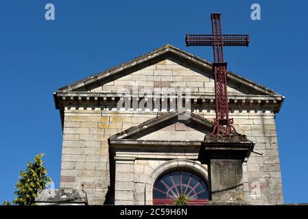 Frankreich, Haute Saone, Belmont, Himmelfahrtskirche aus dem 19. Jahrhundert, Kreuz Stockfoto