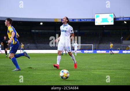 Braunschweig, Deutschland. 1. Juli 2020. Frustriert bei Valmir Sulejmani (Mannheim). GES/Fußball/3. Liga: Eintracht Braunschweig (Braunschweig) - SV Waldhof Mannheim 01.07.2020 Fußball/Fußball: 3. Liga: Braunschweig vs Mannheim, Braunschweig, 1. Juli 2020 Quelle: dpa/Alamy Live News Stockfoto