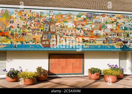 Das Monterey Bay Mural am Konferenzzentrum, Monterey, Kalifornien, USA Stockfoto