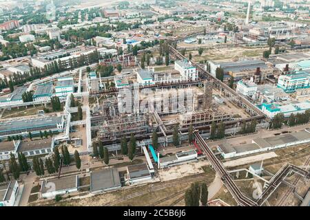 Luftaufnahme Öl- und Gasraffinerie petrochemische Fabrik, Stadt Industriegebiet. Stockfoto