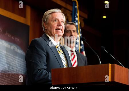 Washington, Usa. Juli 2020. US-Senator Lindsey Graham (R-SC) spricht auf einer Pressekonferenz gegen die District of Columbia ein Staat zu werden. Kredit: SOPA Images Limited/Alamy Live Nachrichten Stockfoto