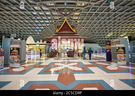 BANGKOK, THAILAND - CIRCA JANUAR 2020: Innenaufnahme des Suvarnabhumi Flughafens. Stockfoto