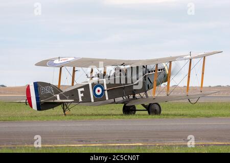 Bristol F.2 Fighter (Replik) Britisches Zweisitzer-Doppeldecker-Jagdflugzeug und Aufklärungsflugzeug des Ersten Weltkriegs. Stockfoto