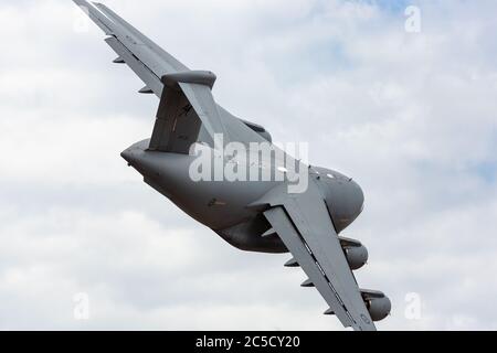 Royal Australian Air Force (RAAF) Boeing C-17A Globemaster III großes Militärflugzeug betrieben von 36 Squadron in RAAF Amberley, Queenslan Stockfoto