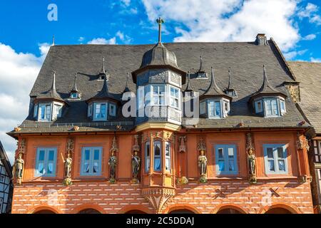 Kaiserworth Hotel am Marktplatz in Goslar an einem schönen Sommertag, Deutschland Stockfoto