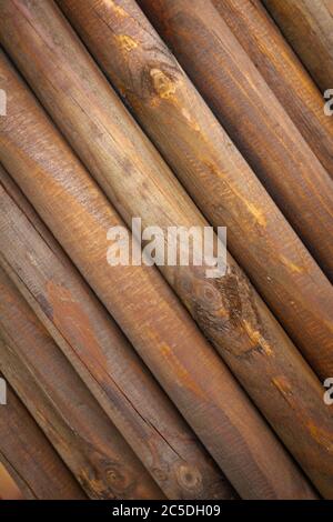 Polen Podkarpackie Bieszczady, Aussichtspunkt Bircza. Strukturelle Details des Turms, Holzstruktur. Stockfoto