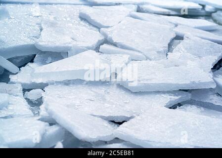 Eisblau auf dem Fluss, Hintergrund Stockfoto