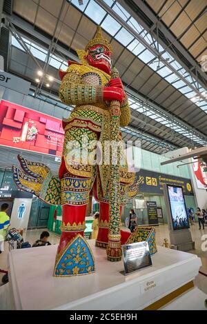 BANGKOK, THAILAND - CIRCA JANUAR 2020: Innenaufnahme des Suvarnabhumi Flughafens. Stockfoto