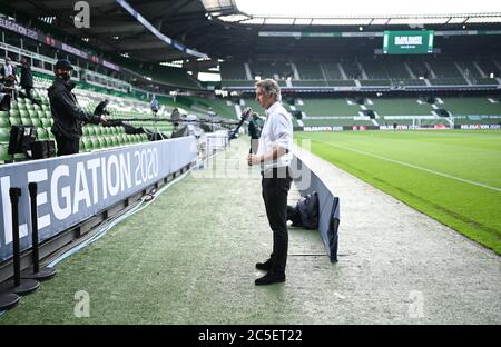 Bremen, Deutschland. Juli 2020. Manager Frank Baumann (Werder) während des Interviews. Sport: Fußball: 1. Bundesliga: Saison 19/20: Abstieg erster Abschnitt: SV Werder Bremen - FC Heidenheim, 02.07.2020 Credit: Marvin Ibo G? Ng? R/GES/POOL – weltweite Nutzung/dpa/Alamy Live News Stockfoto