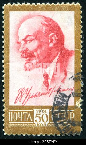 RUSSLAND - UM 1961: Briefmarke gedruckt von Russland, zeigt Lenin, um 1961. Stockfoto