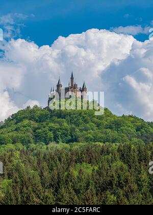 Schloss Hohenzollern, Bisingen, Zollernalbkreis, Baden-Württemberg, Deutschland Stockfoto