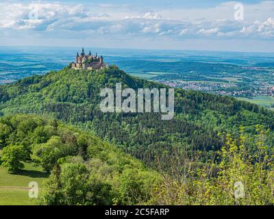 Schloss Hohenzollern, Bisingen, Zollernalbkreis, Baden-Württemberg, Deutschland Stockfoto