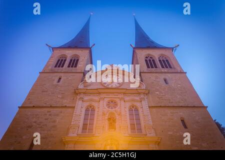 St. Leodegar Kirche in Luzern. Luzern, Schweiz. Stockfoto